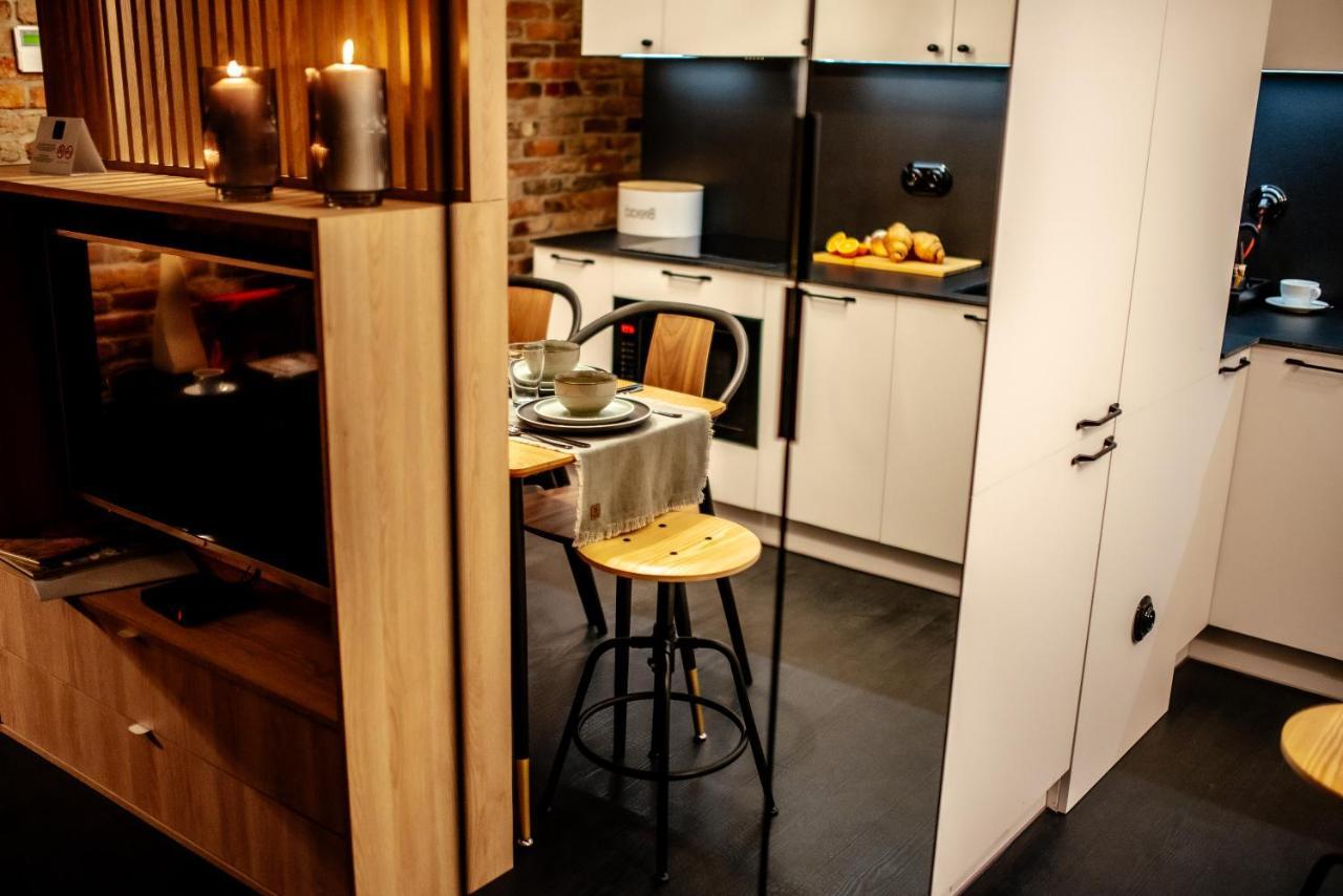 Apartamenty Kolegiacka Stare Miasto Zamosc Eksteriør billede